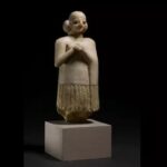 US Returns 1,400 Looted Artifacts…