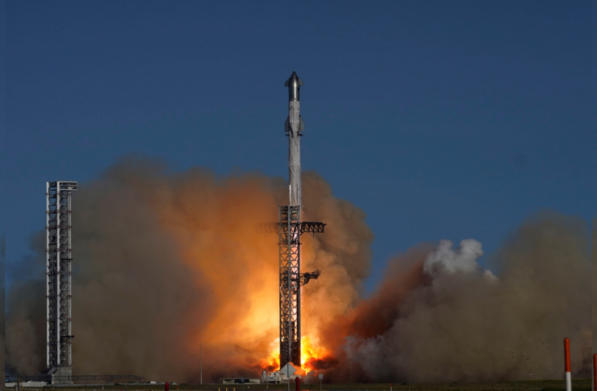 SpaceX launches giant Starship, aborts catching&hellip;
