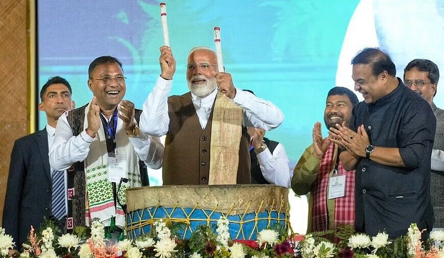 Jhumoir Binandini: PM Modi spoke on&hellip;