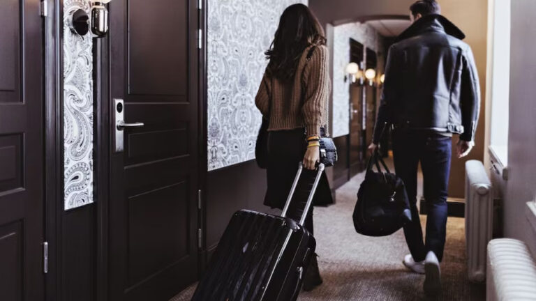 Symbolic pic of live-in-relationship-File Photo