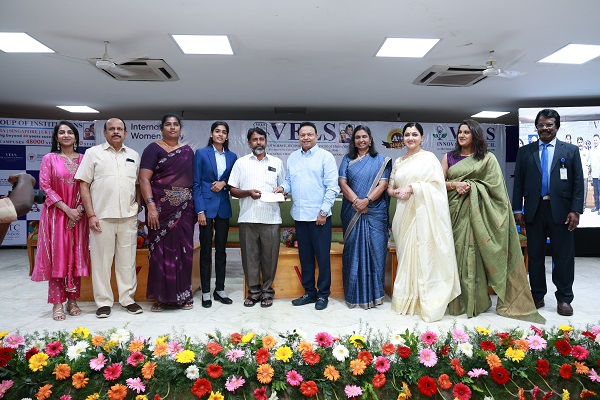 Dr. Ishari. K. Ganesh Founder Chancellor of VISTAS Donates…