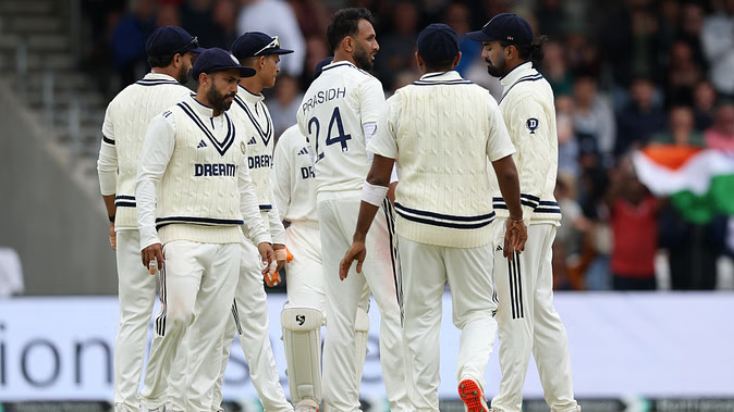 IND vs ENG Live Score: Shardul took wickets on two consecutive balls, after Duckett, Brook was dismissed without opening the account