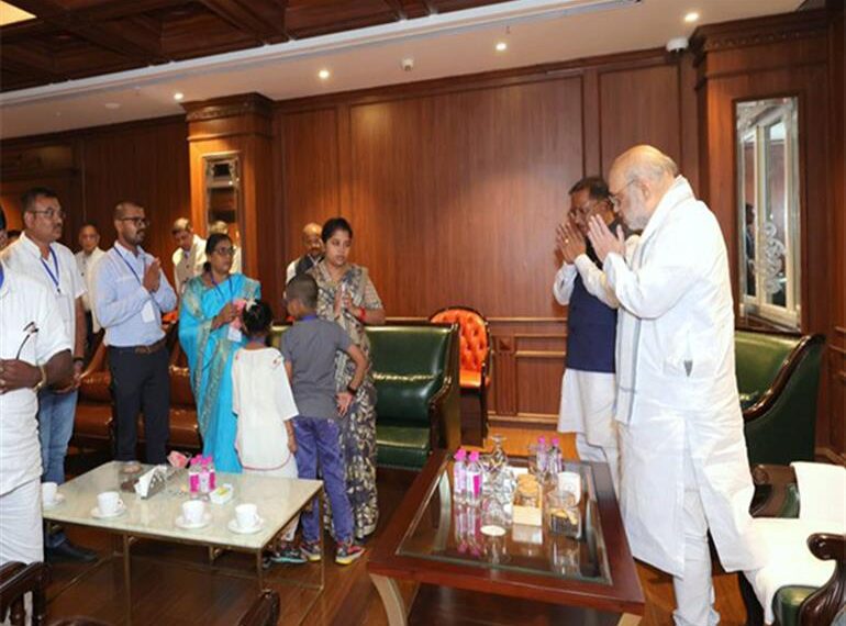 Chhattisgarh: Amit Shah meets family of&hellip;