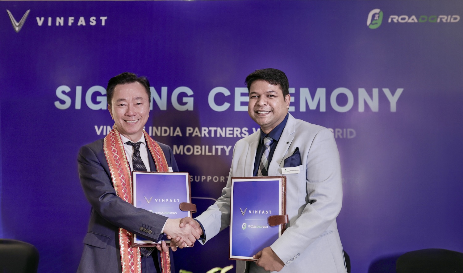 VinFast Signs India’s RoadGrid to Builds Strong Charging and…