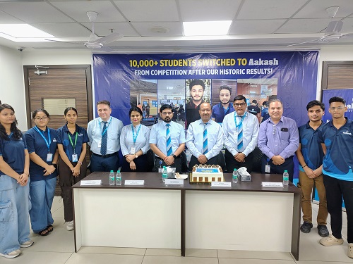 Setting a New Record: 10,000+ Students Join Aakash Educational…