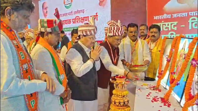 Ban on liquor, mobiles of MPs and MLAs kept outside, BJP’s training camp becomes a cantonment