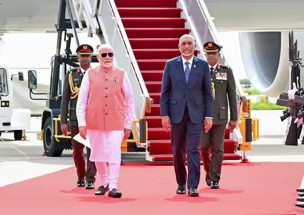PM Modi Maldives Visit: PM Modi reached Maldives, President…