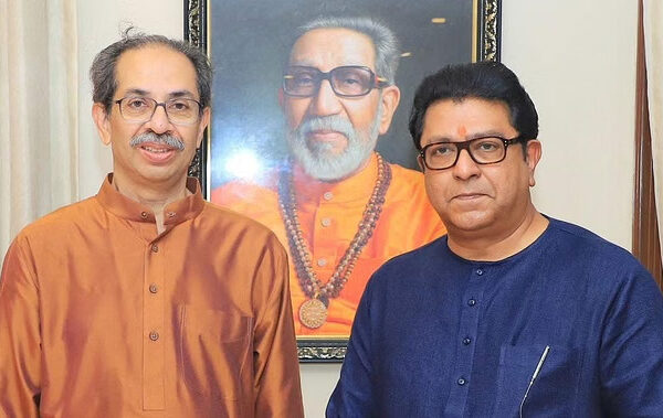 Uddhav-Raj Thackeray Meeting: Raj Thackeray reached Matoshree after 13…