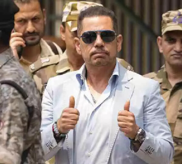 ED Files First Charge Sheet Against Robert Vadra in&hellip;