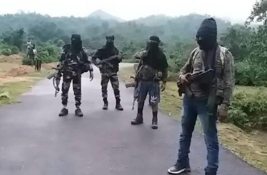 Major success towards Naxal eradication in Chhattisgarh: 9 Maoists including ₹ 24 lakh bounty  Lay Down Arms in Bijapur