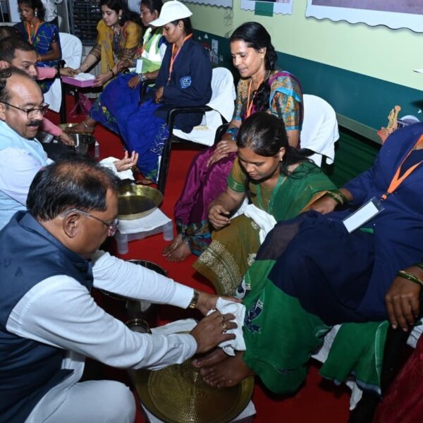 Swachhata Didi’s invaluable contribution in making Chhattisgarh prestigious at…