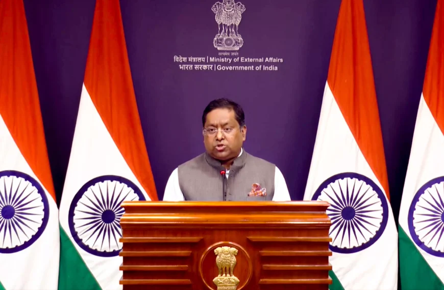 Ministry of External Affairs official spokesperson Randhir Jaiswal addresses a press conference, in New Delhi. (@MEAIndia via PTI Photo)