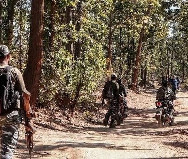 71 Naxalites carrying collective bounty of Rs 64 lakh&hellip;