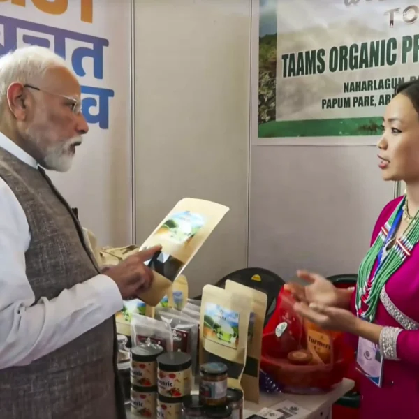 Modi Interacts with Entrepreneurs of Arunachal on GST Reforms