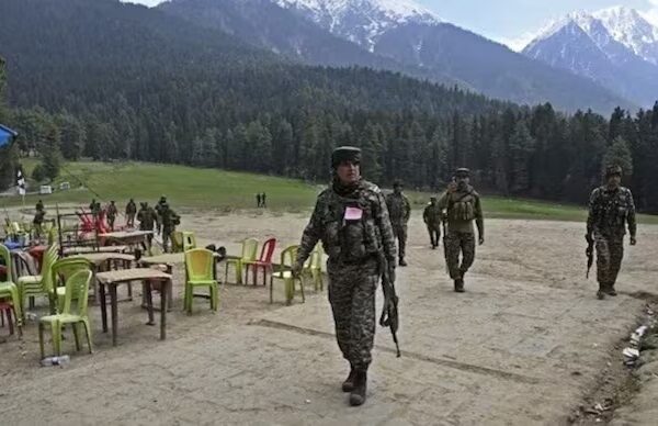 One arrested in J-K’s Kulgam for allegedly providing logistical…