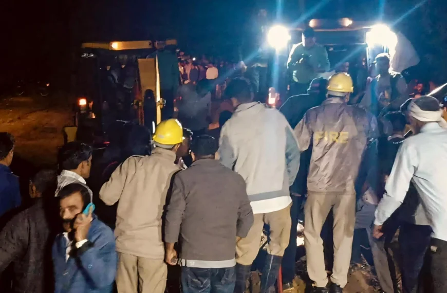 15 Killed As Landslide Hits Bus&hellip;