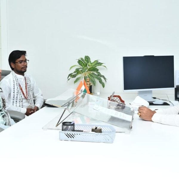 Representatives of the All India Ramnami Mahasabha pay a&hellip;