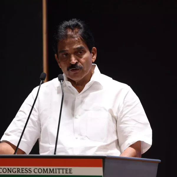 Venugopal Rejects Speculation over CM Change in Karnataka