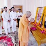 CM Yogi Adityanath pays tribute&hellip;