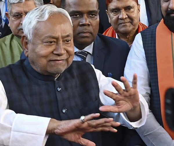 Nitish Kumar to take oath as CM of Bihar…