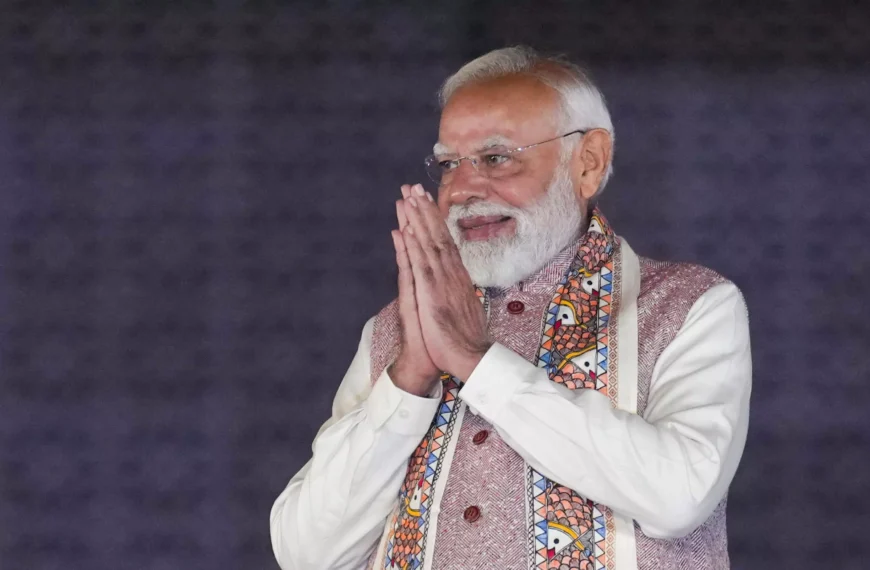 Modi Reviews Under-Construction Bullet Train Station in Surat