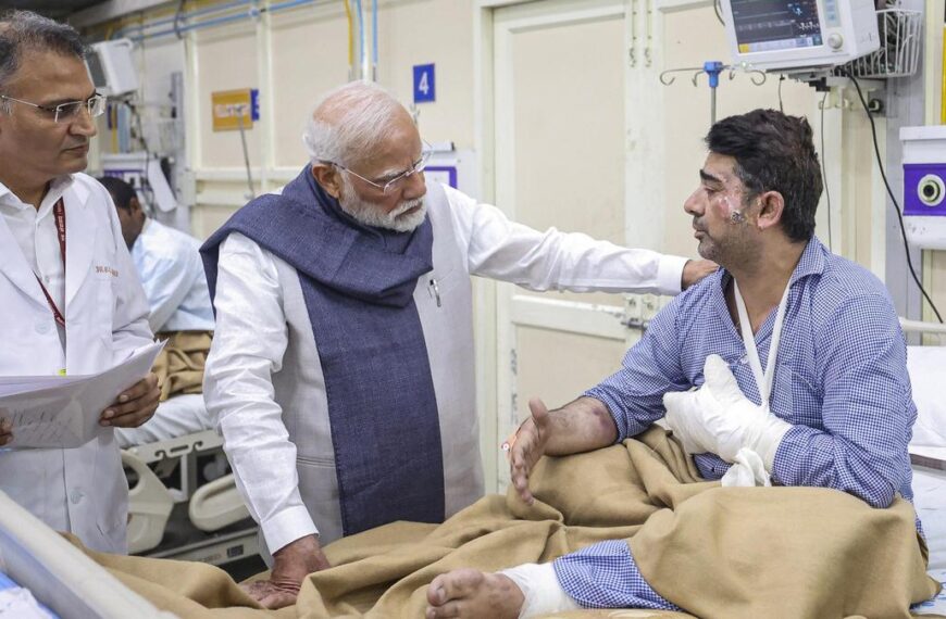 Red Fort blast: Red car suspected to be linked to accused seized in Faridabad