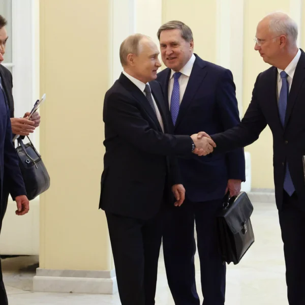 Trump Sends Envoy to Moscow to Finalise Ukraine Deal