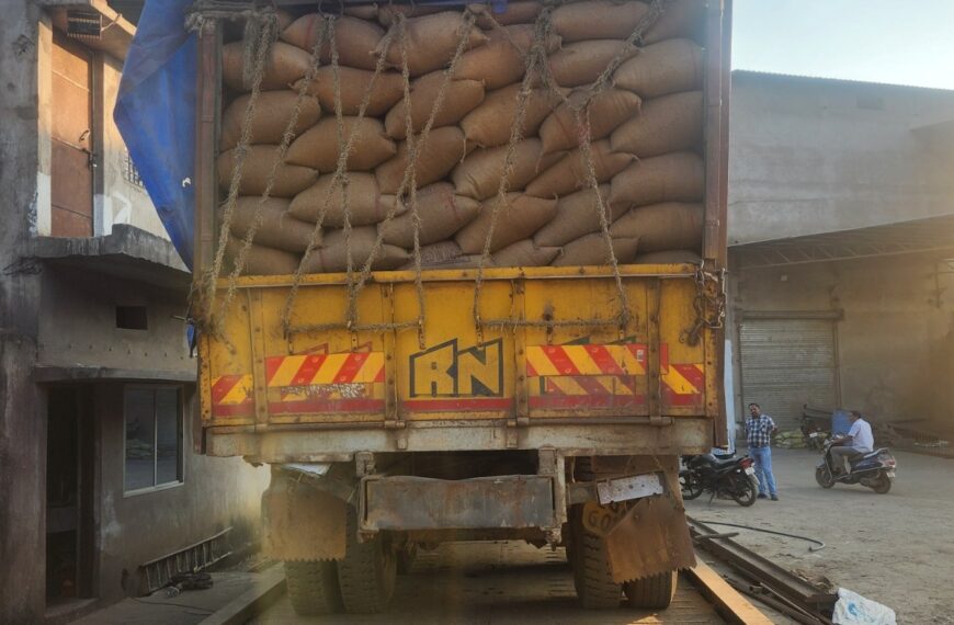 Illegally being transported approx 19,320 quintals of paddy seized in Chhattisgarh