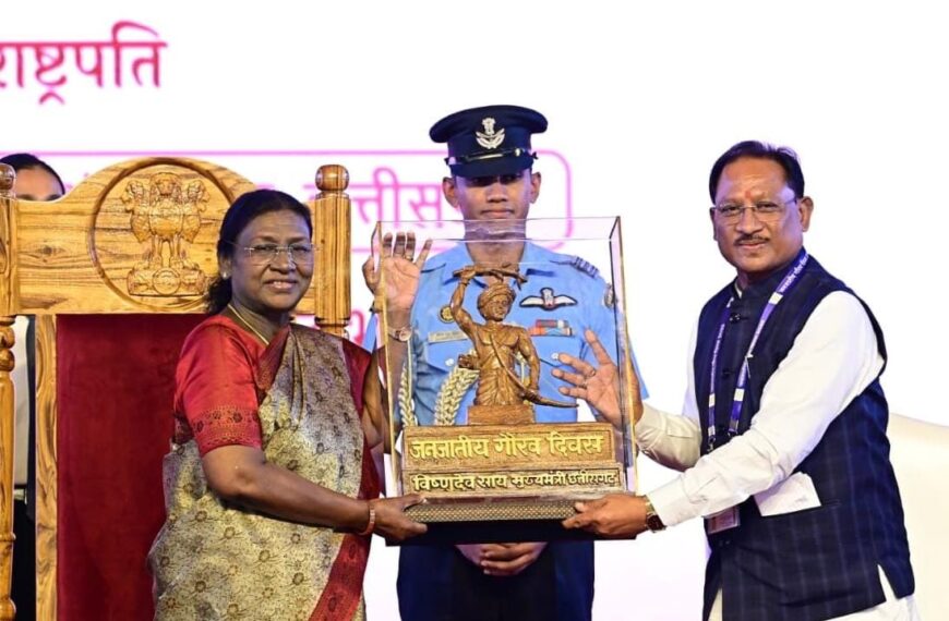 President Droupadi Murmu Meets Tribal Community&hellip;