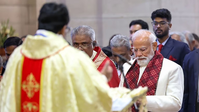 PM Modi attends Christmas service at Delhi church, greets citizens