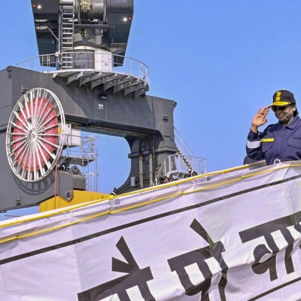 Very special experience: President Murmu after over 2-hour submarine&hellip;