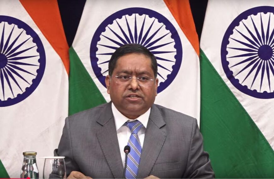 MEA: India expresses concern over attacks on minorities in Bangladesh; comments on the protest outside the High Commission.