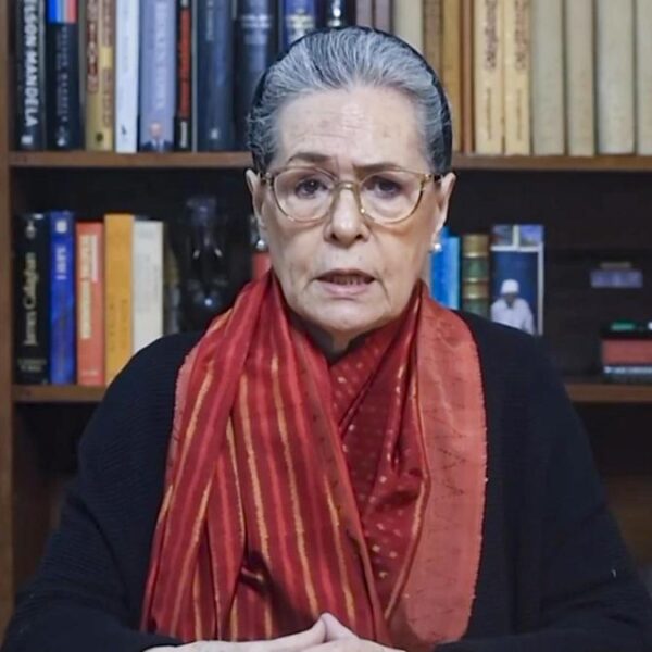 Modi govt bulldozed MGNREGA, says Sonia Gandhi, vows fight…