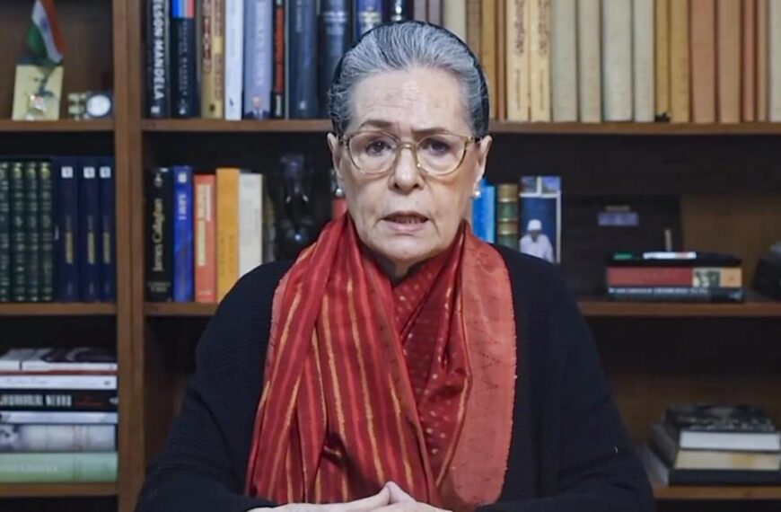 Modi govt bulldozed MGNREGA, says Sonia Gandhi, vows fight against new ‘black law’