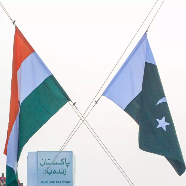 India, Pakistan Exchange List of Nuclear Installations