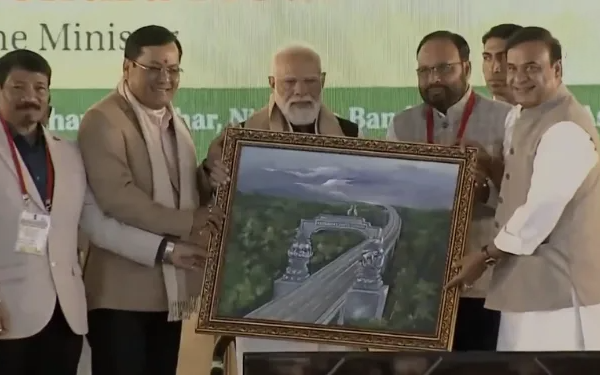 PM lays foundation stone for Rs 6,957-cr Kaziranga corridor,&hellip;