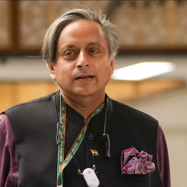 Upset With Rahul’s Kochi Snub, Tharoor to Skip Key…