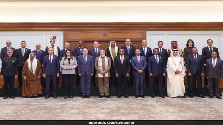 PM Modi Meets Arab Leaders, Says India Backs Palestinians, Gaza Peace Plan