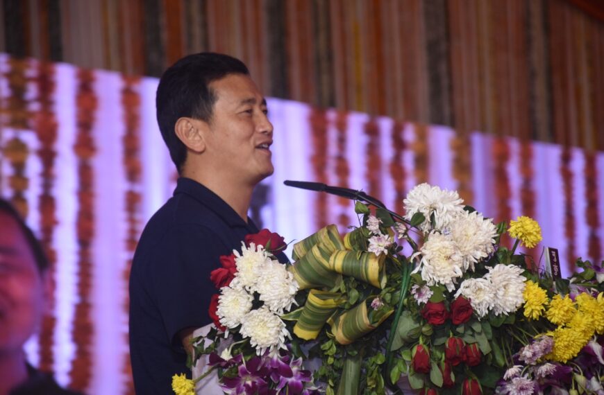 LIVE: Baichung Bhutia Attends Closing Ceremony of Sarguja Olympics