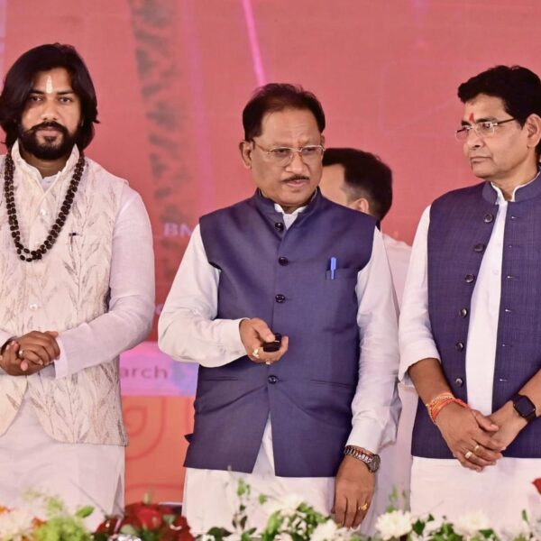 Following a Joyous Holi for Farmers, Navratri Now Brings Prosperity to Landless Agricultural Laborers