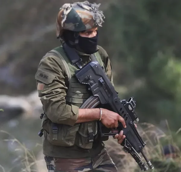 Pakistani terrorist killed as army foils infiltration bid in…