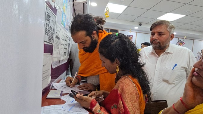 Haryana: ‘Mahakumbh’ Fame IIT Baba Abhay Singh Ties the Knot; Arrives at His Jhajjar Home with Wife—A Development Unknown Even to His Family