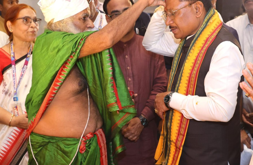 Chief Minister Vishnu Deo Sai offered prayers at Lord Jagannath Temple in Rajapara, Raigarh