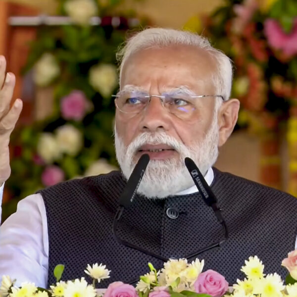 People are voting fearlessly in West Bengal this time:&hellip;