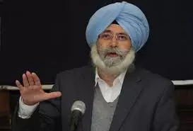 Phoolka Joins BJP, Could Be CM Face; J&K Cong Plagued By Feuds, Aloof NC-By-Anita Katyal