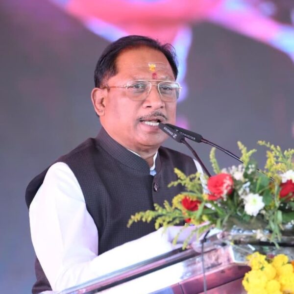 Chief Minister Vishnu Deo Sai dedicates development works worth more than Rs. 280 crore to the people of Lundra