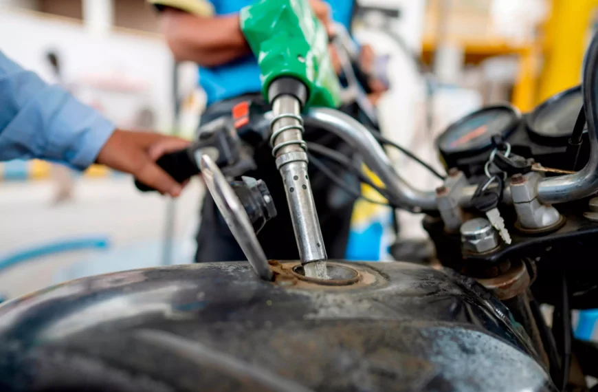 HPCL Denies Fuel Shortage Rumours, Assures Uninterrupted Supply