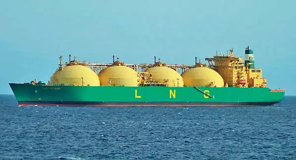India Turns Out Russian LNG Offer Despite Energy Supply Pressures: Sources