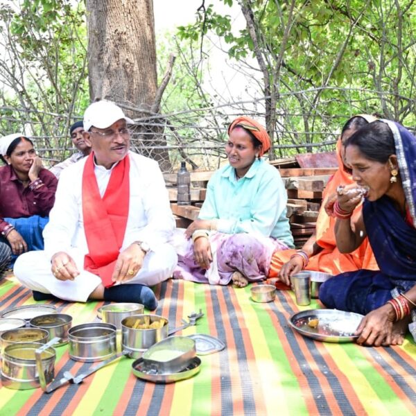During Inspection of Under-Construction Panchayat Building, Workers Invite Chief&hellip;
