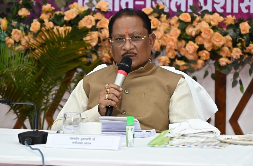 Chief Minister Vishnu Deo Sai Holds ‘Chaupal’ in Korea District; Takes a Tough Stance on Drinking Water Arrangements